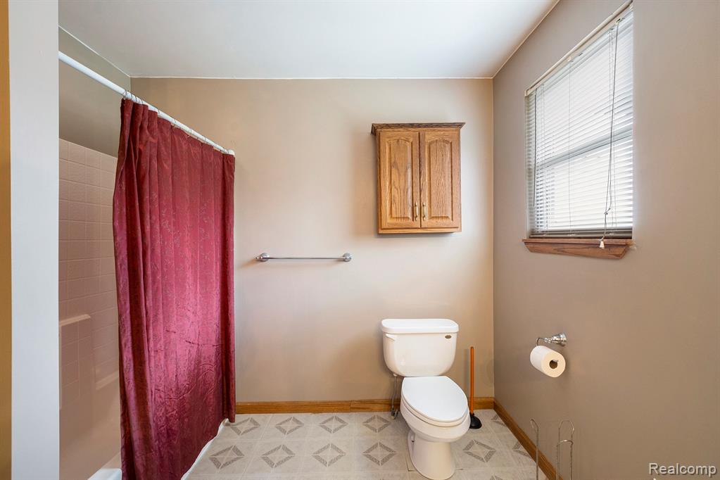 1490 Gage Road, Holly, MI 48442 — Photo 15