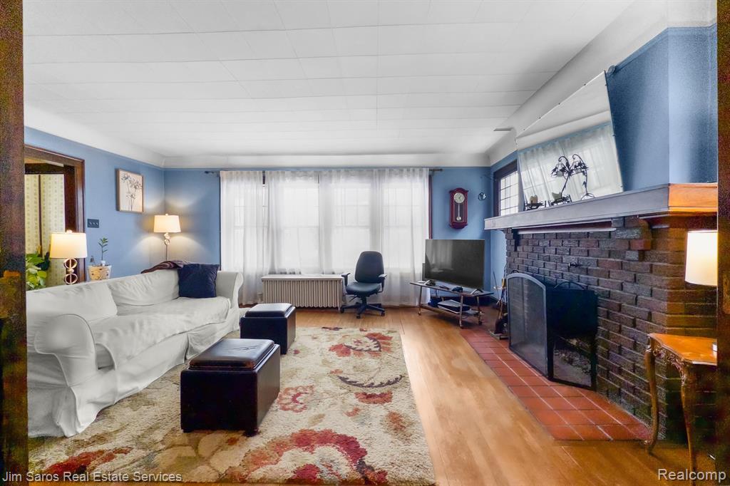 1338 Somerset Avenue, Grosse Pointe, MI 48230 — Photo 4