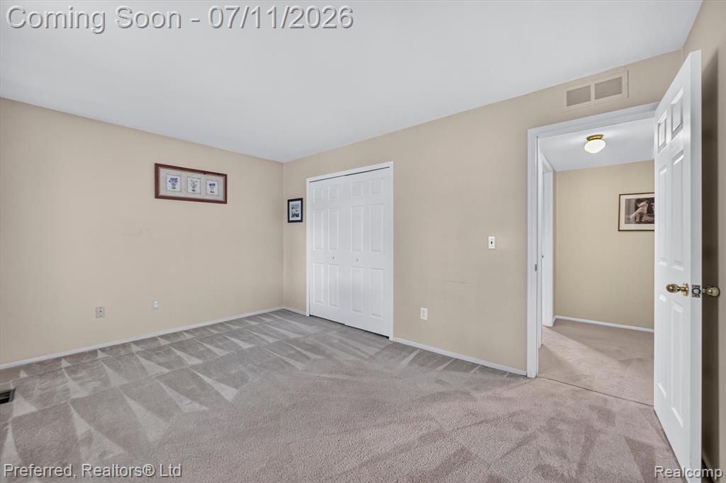 46596 Maidstone Road, Canton, MI 48187 — Photo 39