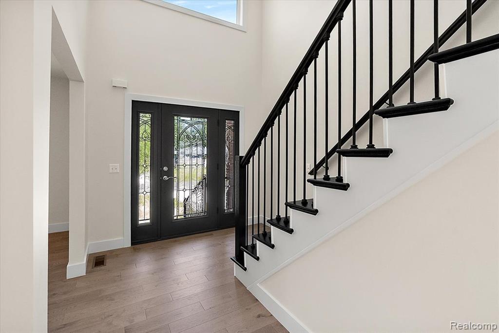47515 Vanker Avenue, Shelby Twp, MI 48317 — Photo 5