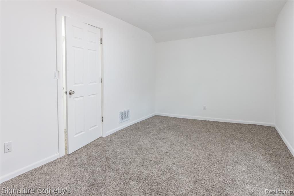 11104 Cloverlawn Street, Detroit, MI 48204 — Photo 17