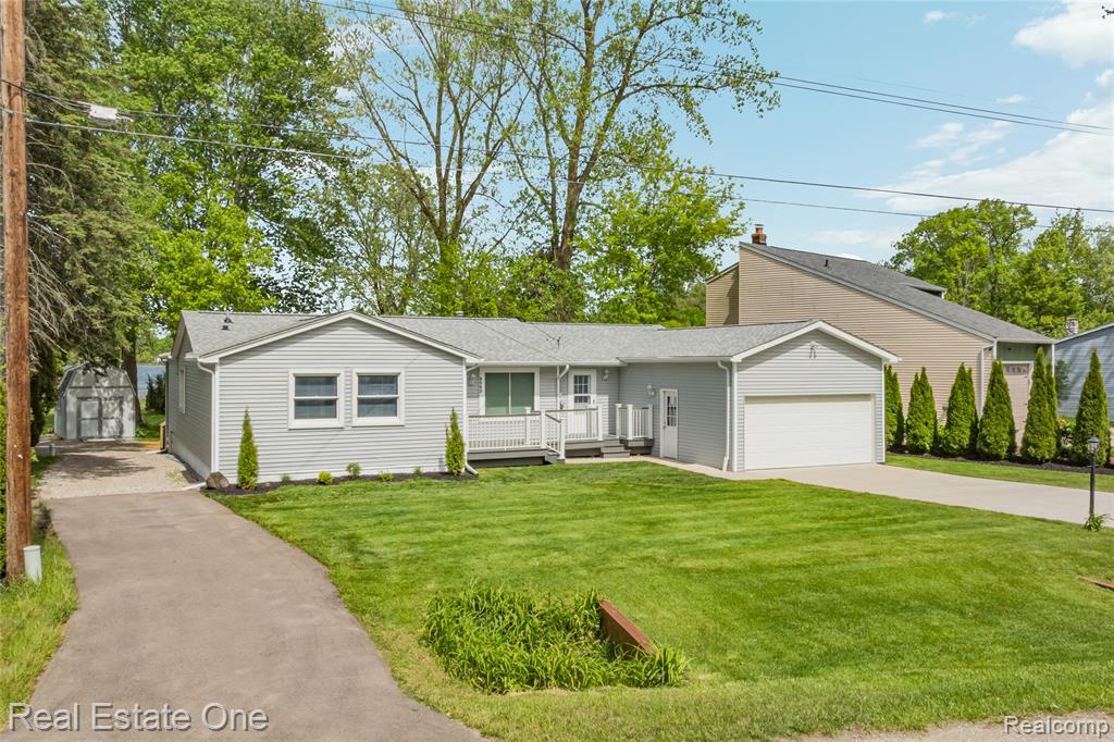 9503 Edward Drive, Brighton, MI 48114 — Photo 4