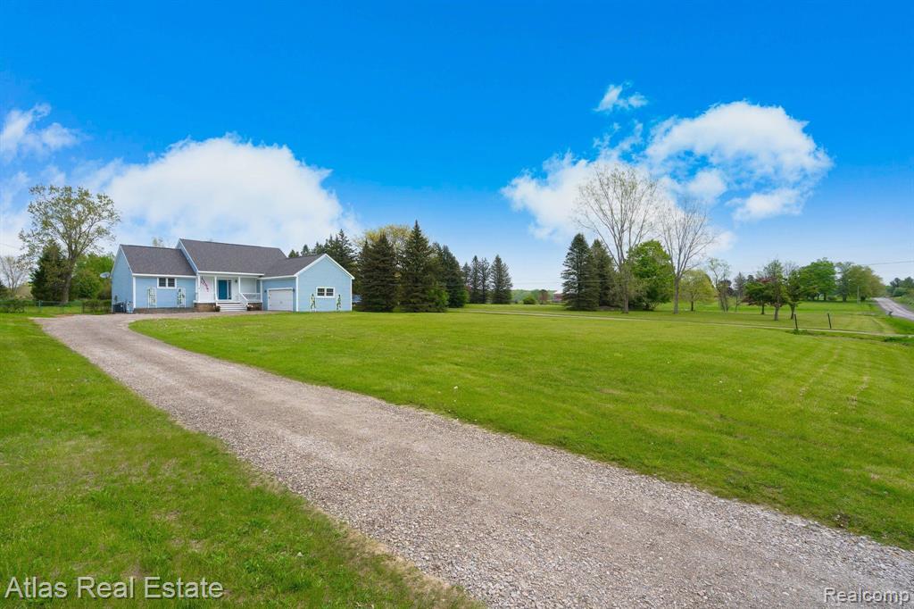 7371 BURPEE Road, Grand Blanc, MI 48439 — Photo 3