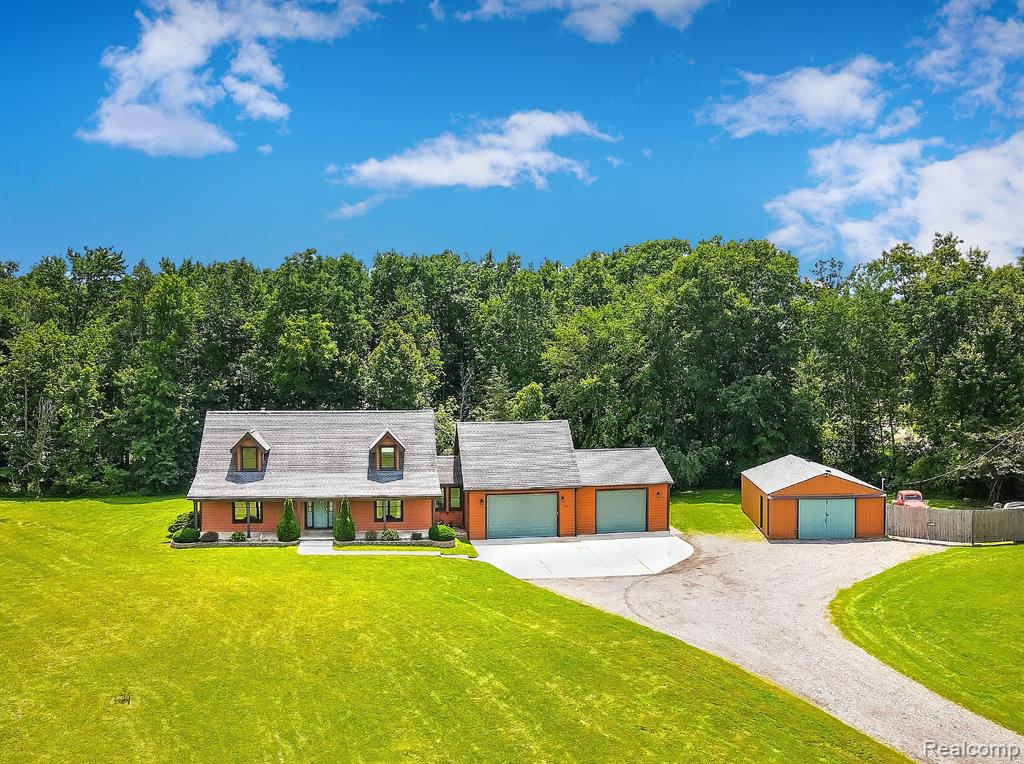 7653 CHASE LAKE Road, Fowlerville, MI 48836 — Photo 3