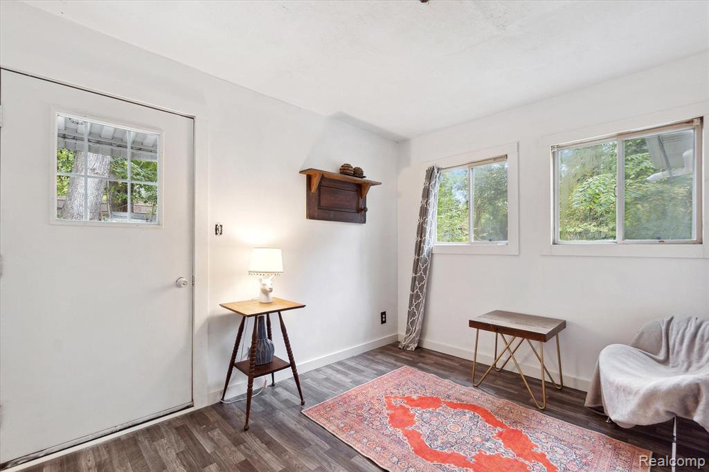 5630 Glen Echo Drive, Howell, MI 48843 — Photo 13