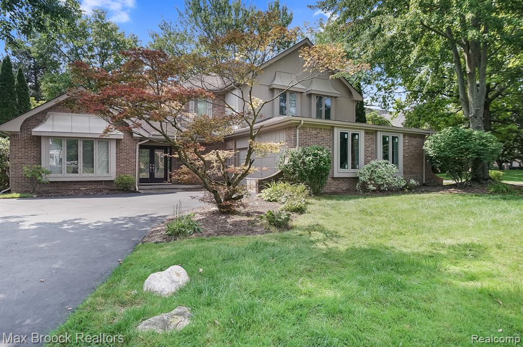 4358 YALE CT, Bloomfield Hills, MI 48302 — Photo 35