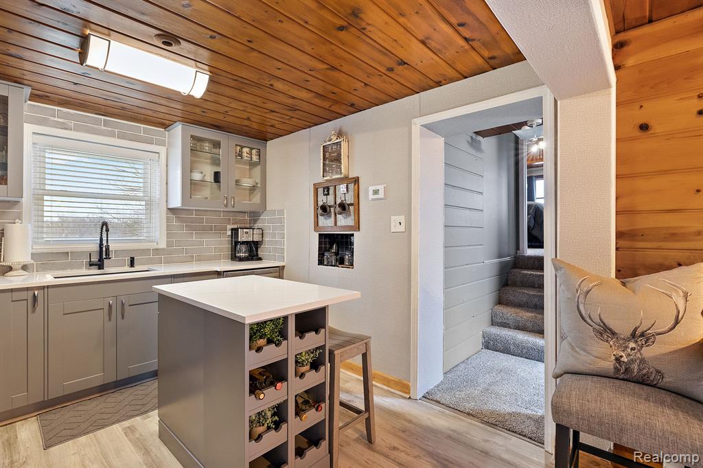 3529 Lakeview Drive, Ortonville, MI 48462 — Photo 22