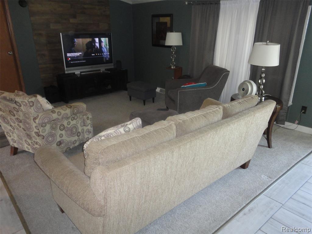 141 Concord, Adrian, MI 49221 — Photo 3