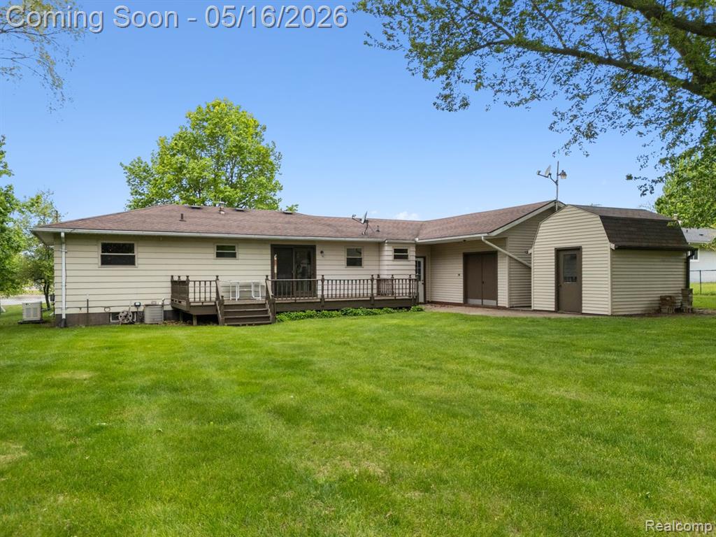 12489 Jennings Road, Linden, MI 48451 — Photo 2