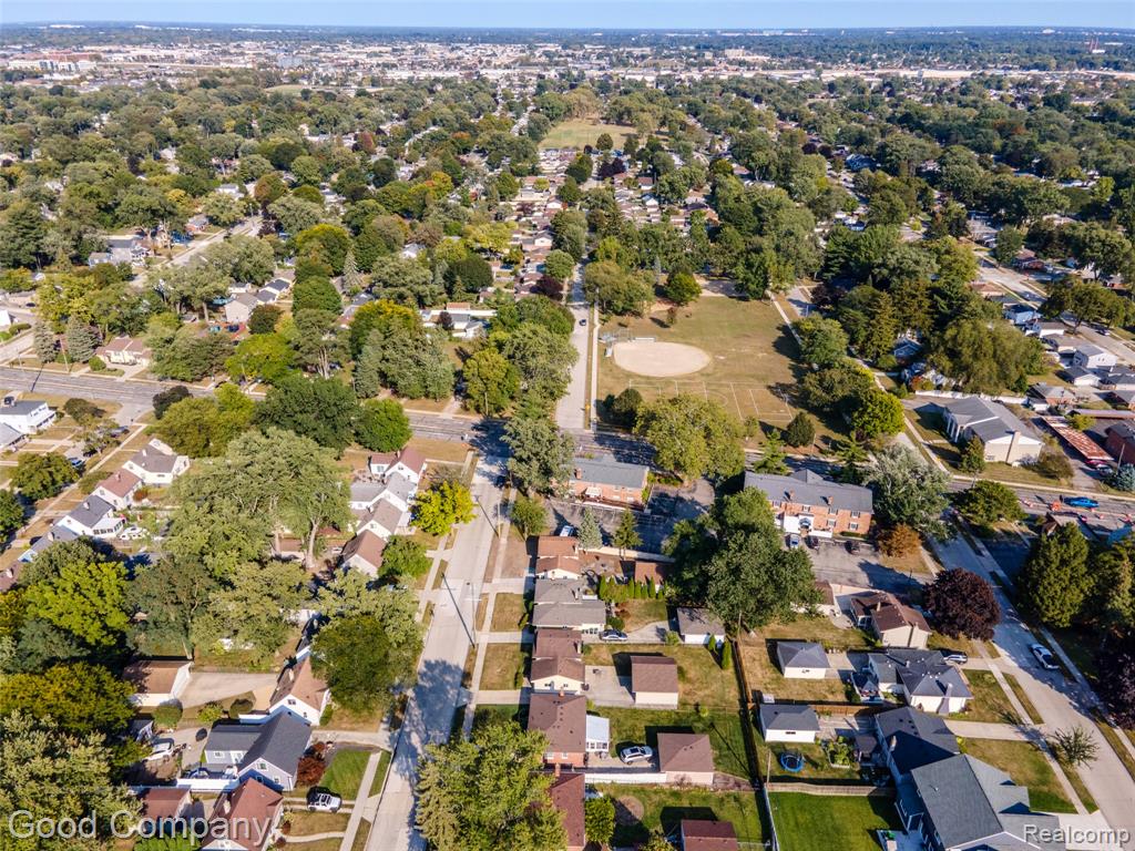 501 E Sunnybrook Drive, Royal Oak, MI 48073 — Photo 43