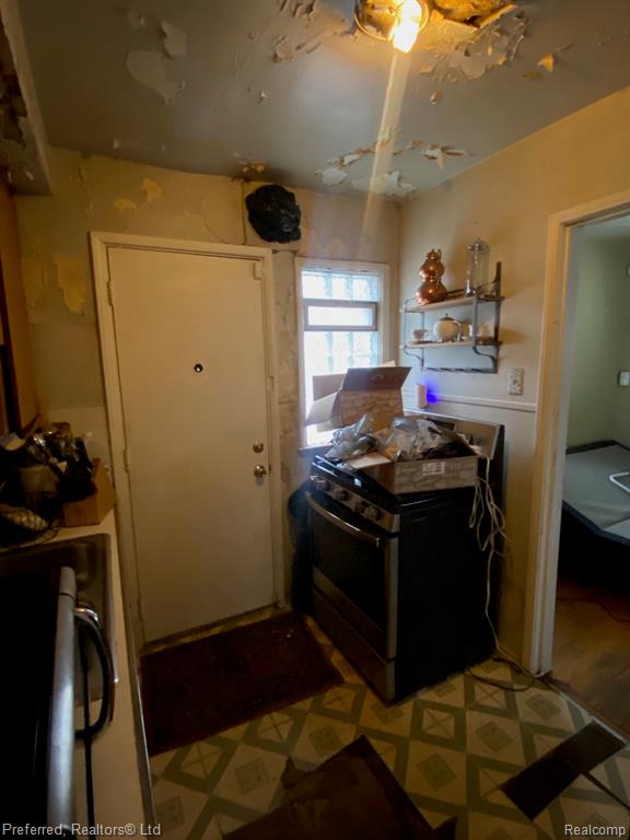 20209 Meyers Road, Detroit, MI 48235 — Photo 17