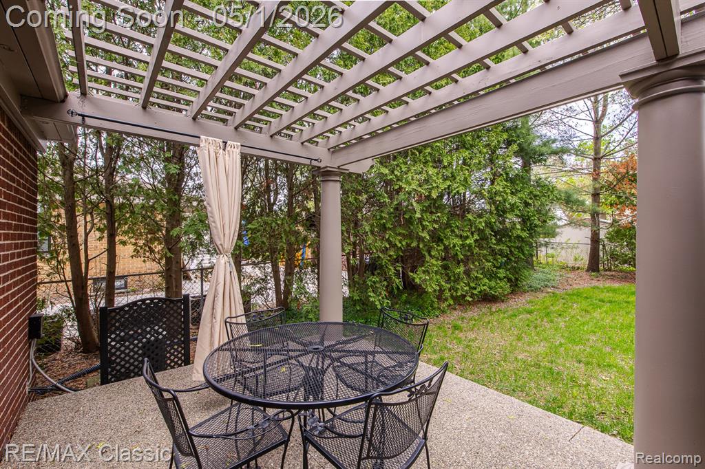 16950 Locherbie Avenue, Beverly Hills, MI 48025 — Photo 6