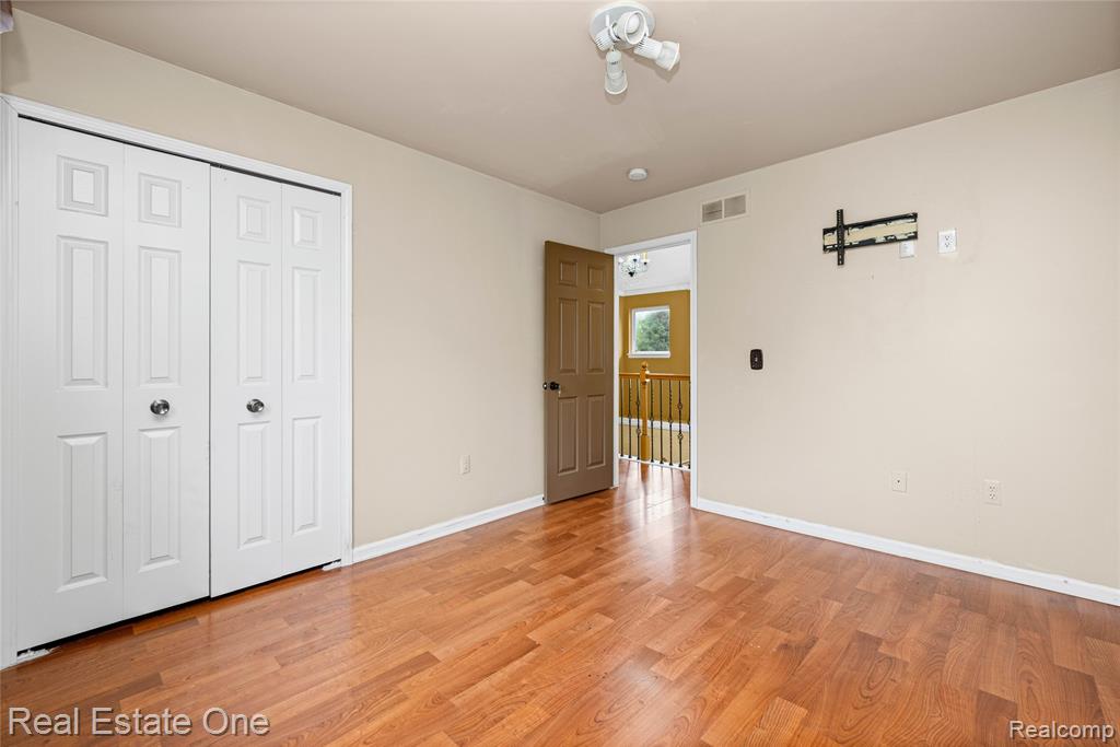 7295 W Maple Road, West Bloomfield, MI — Photo 19