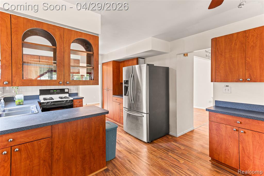 4581 Parkside Boulevard, Allen Park, MI 48101 — Photo 11