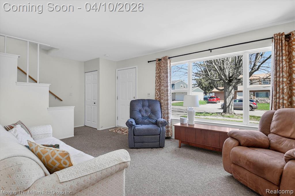 8672 Hemlock Court, Ypsilanti, MI 48198 — Photo 5