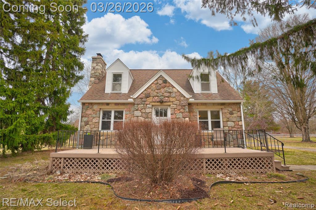 3360 N Elms Road, Flushing, MI 48433 — front exterior