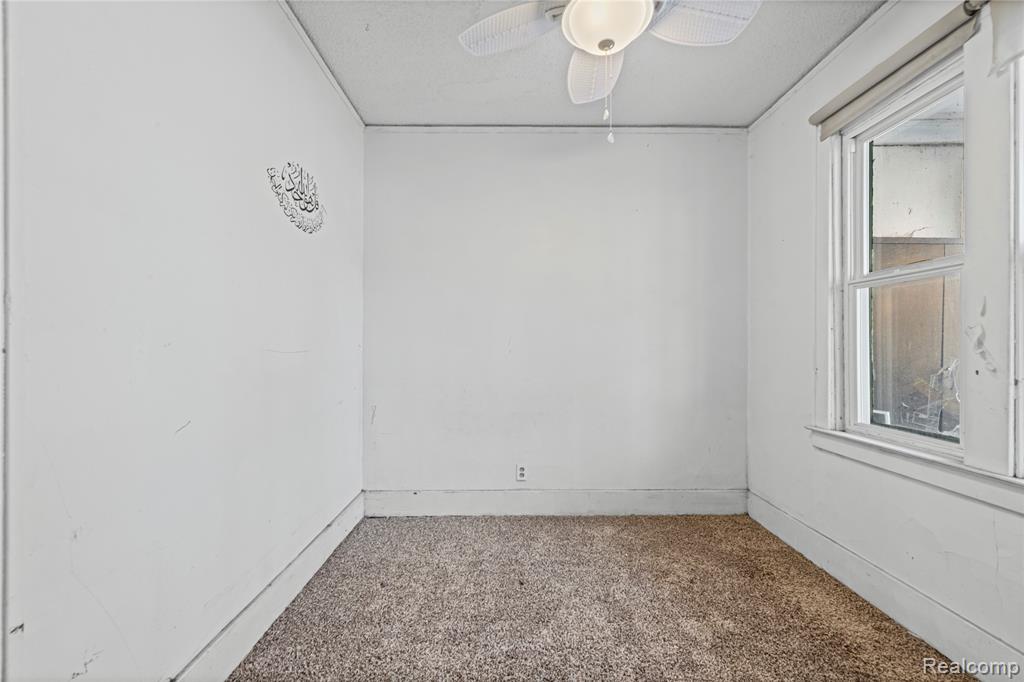 4590 Charles Street, Hamtramck, MI 48212 — Photo 10