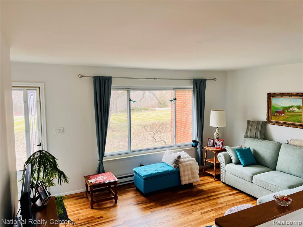 1900 N Hughes Road, Howell, MI 48843 — Photo 17