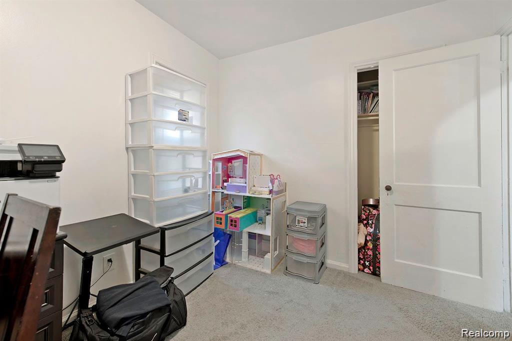 6849 Rosemont Avenue, Detroit, MI 48228 — Photo 20