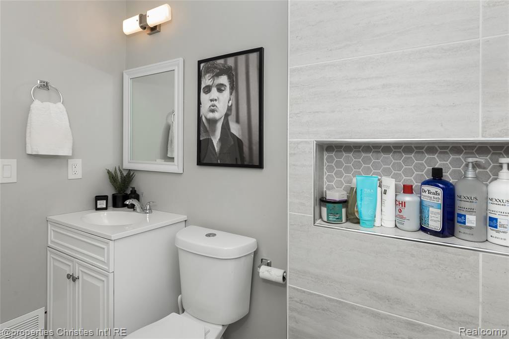 508 Marlin Avenue, Royal Oak, MI 48067 — Photo 19