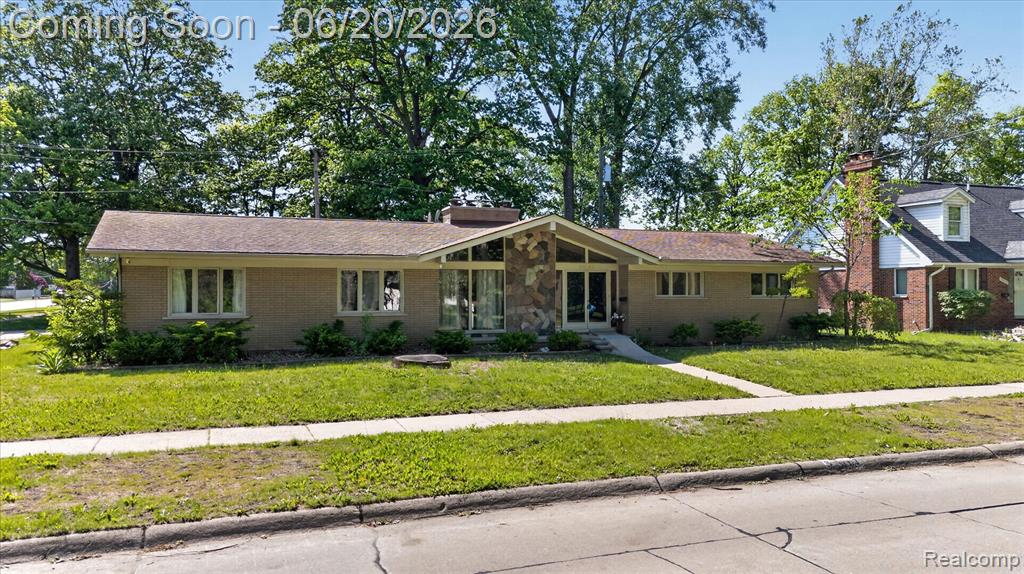 28013 Roan Drive, Warren, MI 48093 — Photo 54
