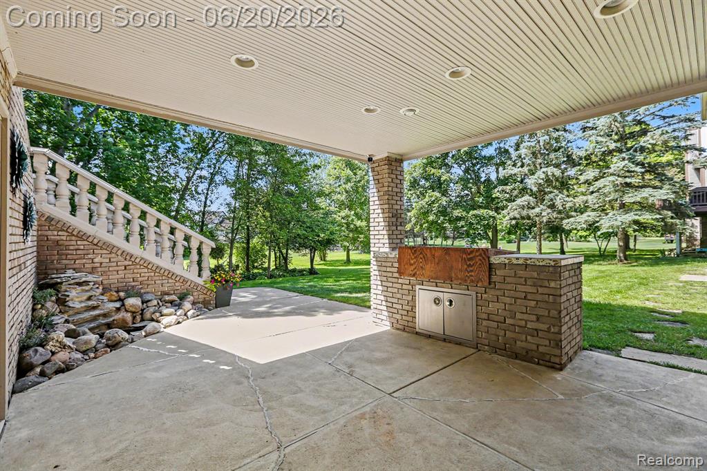 836 Townsend Drive, South Lyon, MI 48178 — Photo 50