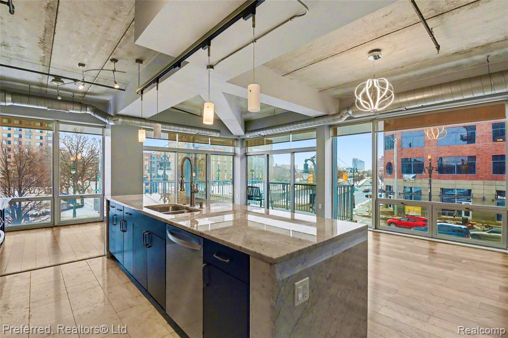 3670 Woodward Avenue, #4/201, Detroit, MI 48201 — Photo 8