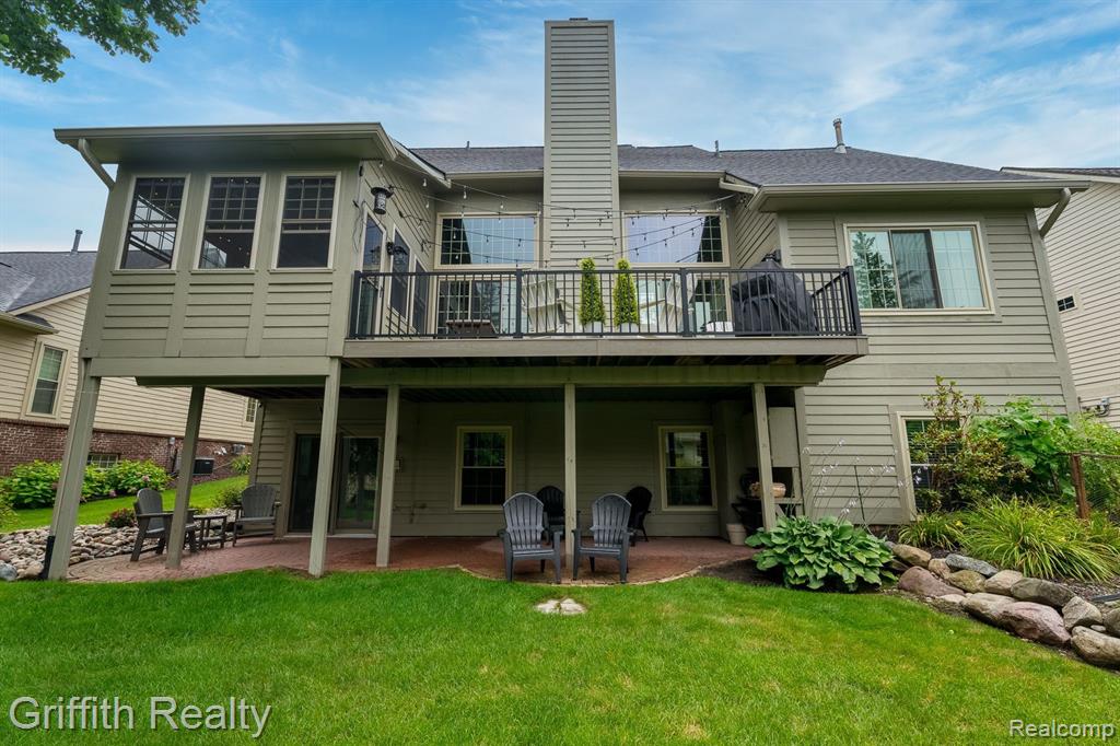 4593 VILLA FRANCE Drive, Brighton, MI 48116 — Photo 2