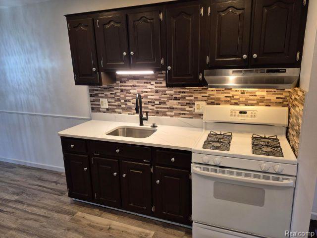 8401 18 Mile Rd #111 Road, Sterling Heights, MI 48313 — Photo 11