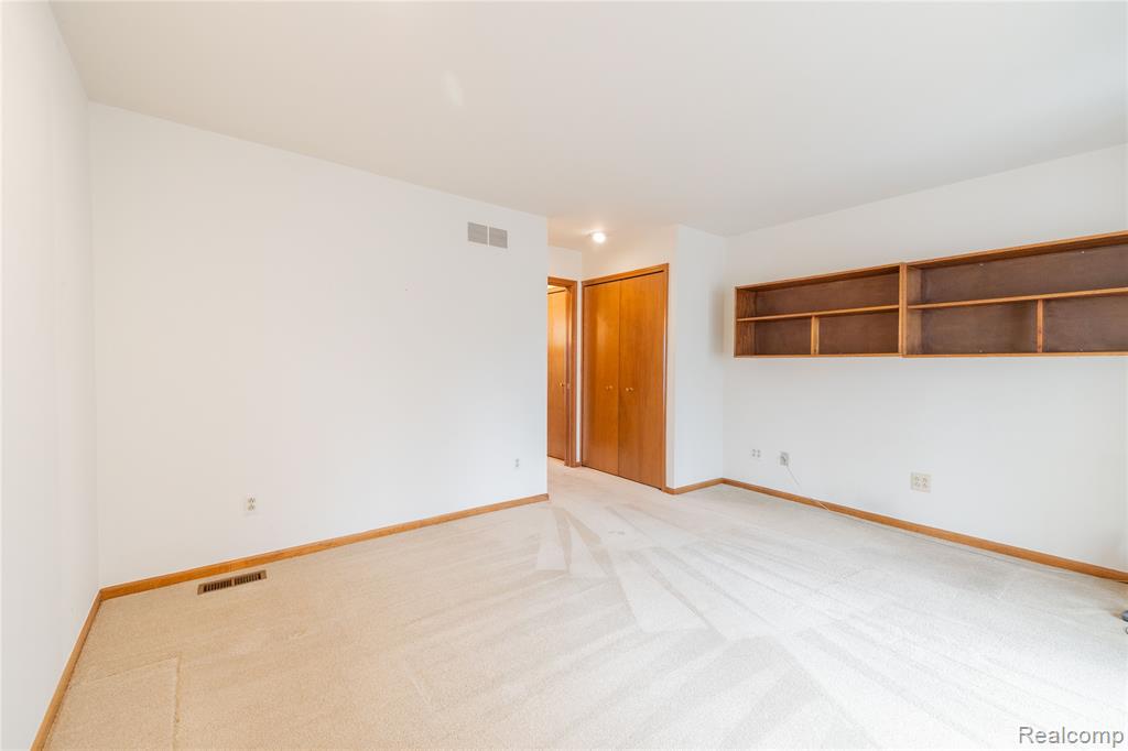 27981 Elba Road, Grosse Ile, MI 48138 — Photo 36