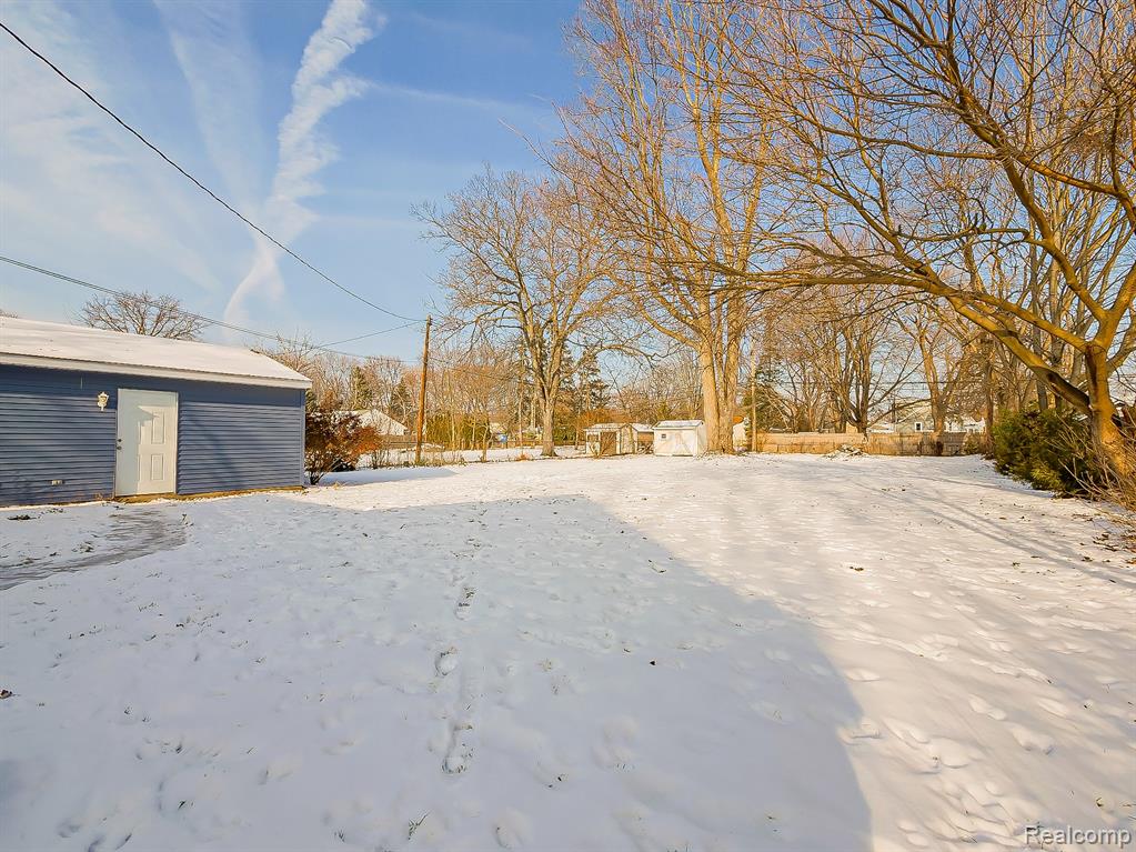 124 Leroy Avenue, Clawson, MI — Photo 29