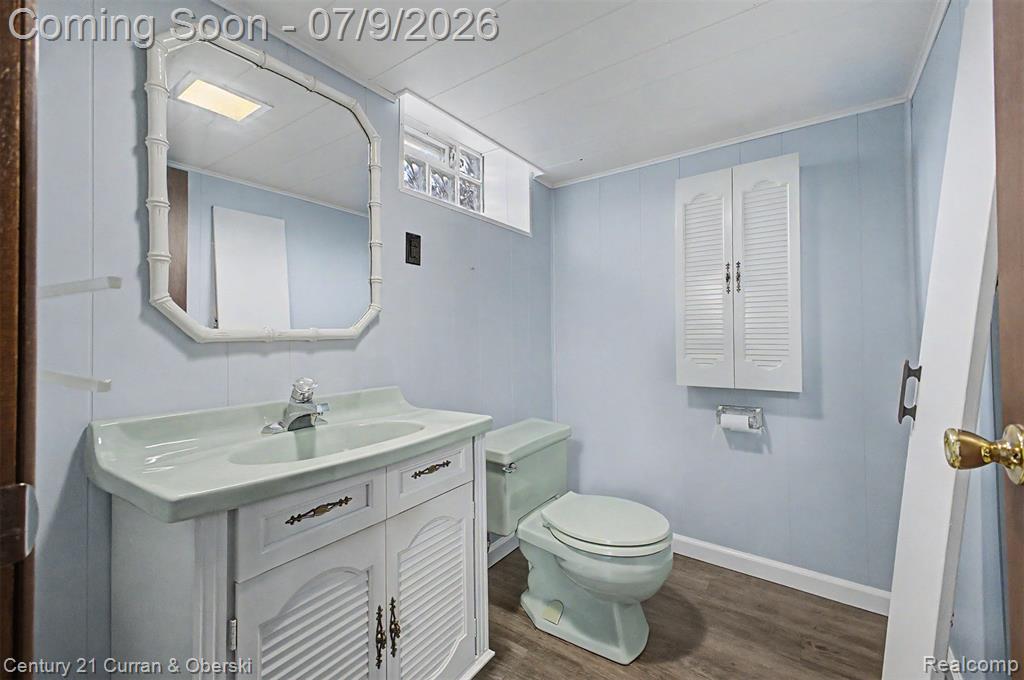 6999 Fenton Street, Dearborn Heights, MI 48127 — Photo 32