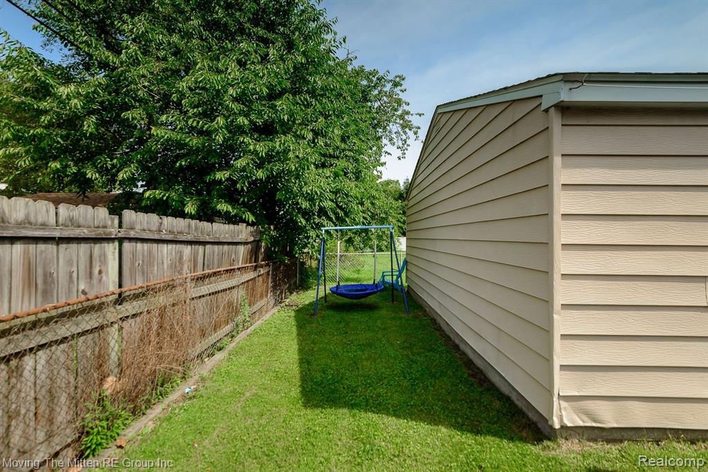 7260 MORTENVIEW Drive, Taylor, MI 48180 — Photo 29