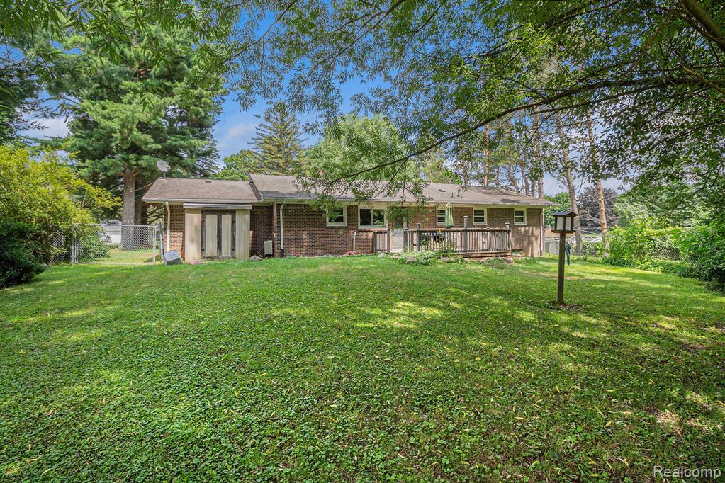 7047 BIRCHWOOD Drive, Mount Morris, MI 48458 — Photo 25