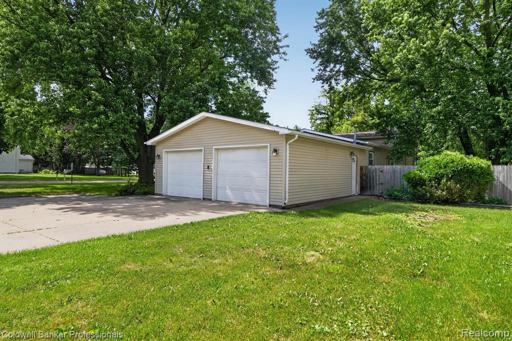 3024 Harold Drive, Columbiaville, MI 48421 — Photo 45