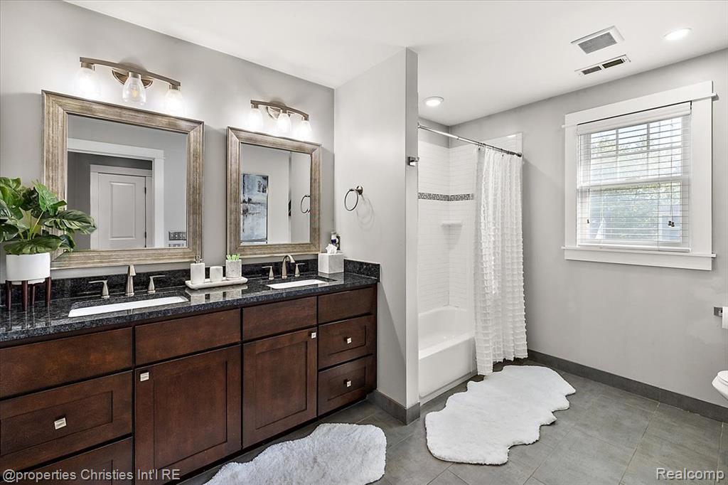 723 N Altadena Avenue, Royal Oak, MI 48067 — Photo 41