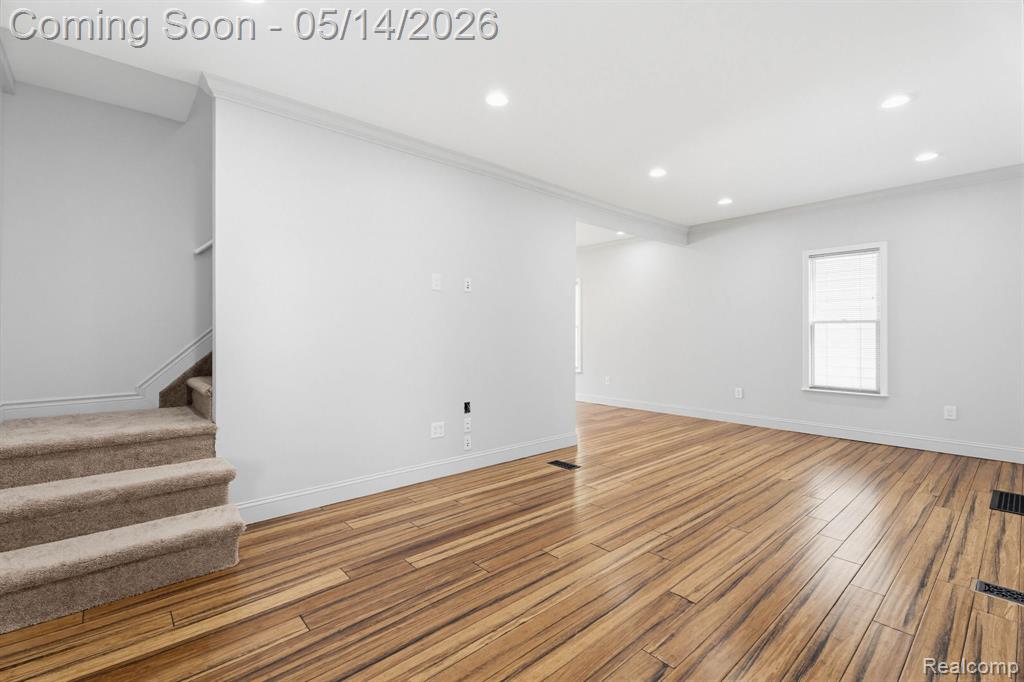 92 Eldredge Street, Mount Clemens, MI 48043 — Photo 12