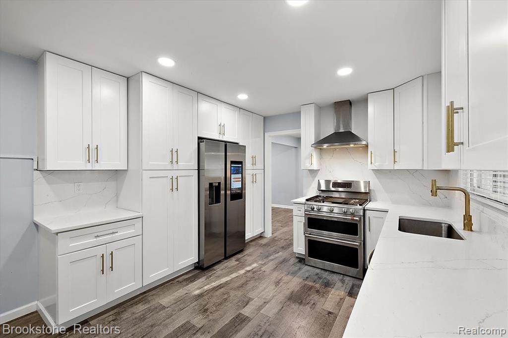 711 Hickory Heights Drive, Bloomfield Hills, MI 48304 — Photo 14