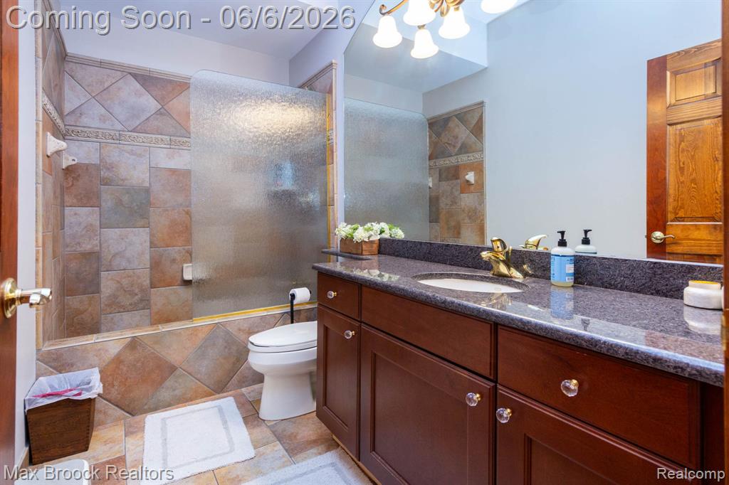 6604 College Park, Clarkston, MI — Photo 52