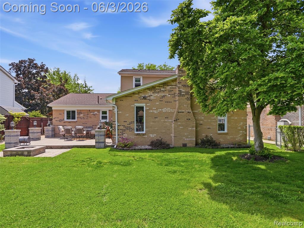 15693 Jennifer Drive, Macomb, MI 48044 — Photo 25