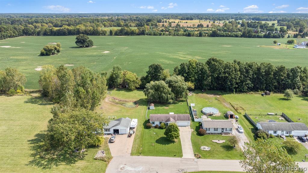 126 WALKER Drive, Morrice, MI 48857 — Photo 28