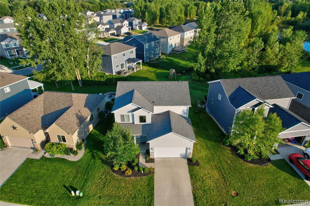 320 Hidden River E, Holly, MI 48442 — Photo 2