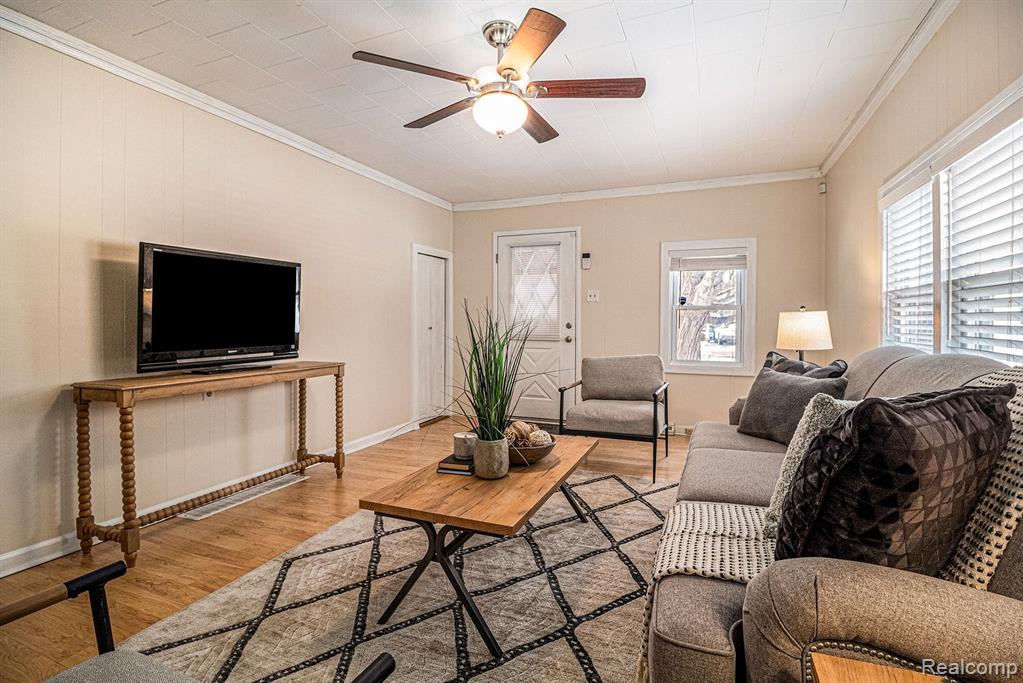 180 N Pasadena Street, Ypsilanti, MI 48198 — Photo 11