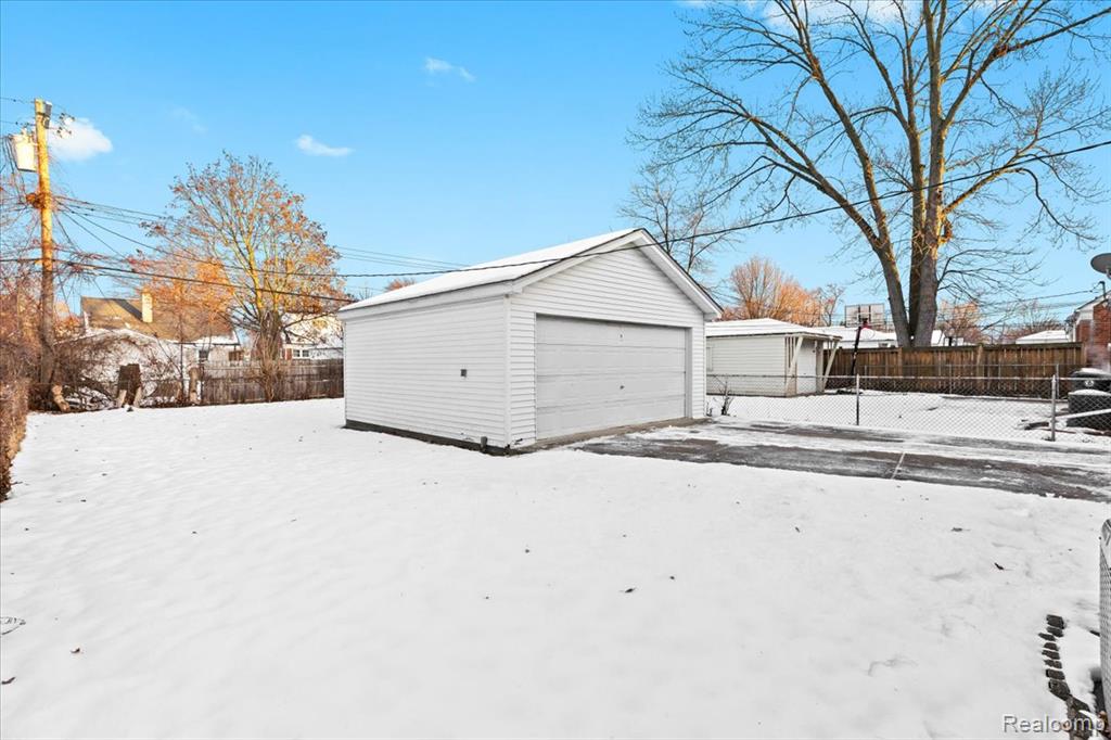 9724 Lenore, Redford, MI 48239 — Photo 26
