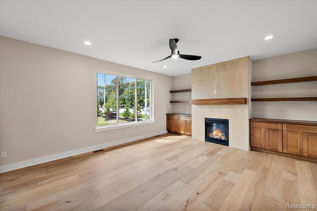 50999 Mistwood Drive, Macomb, MI 48042 — Photo 21