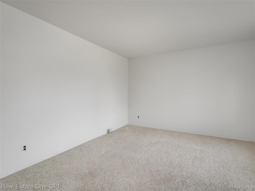 5214 Busch Avenue, Warren, MI 48091 — Photo 8