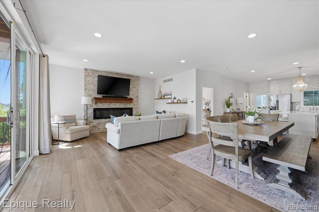 114 Bellevue Avenue, Lake Orion, MI 48362 — Photo 22