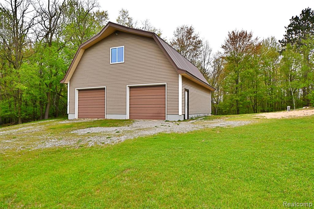 9609 E MADISON Road, St. Helen, MI 48656 — Photo 3