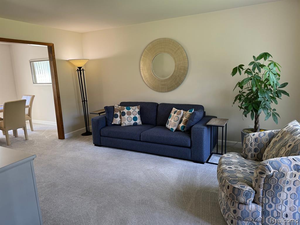 2606 PIGEON FORGE Drive, Brighton, MI 48114 — Photo 7