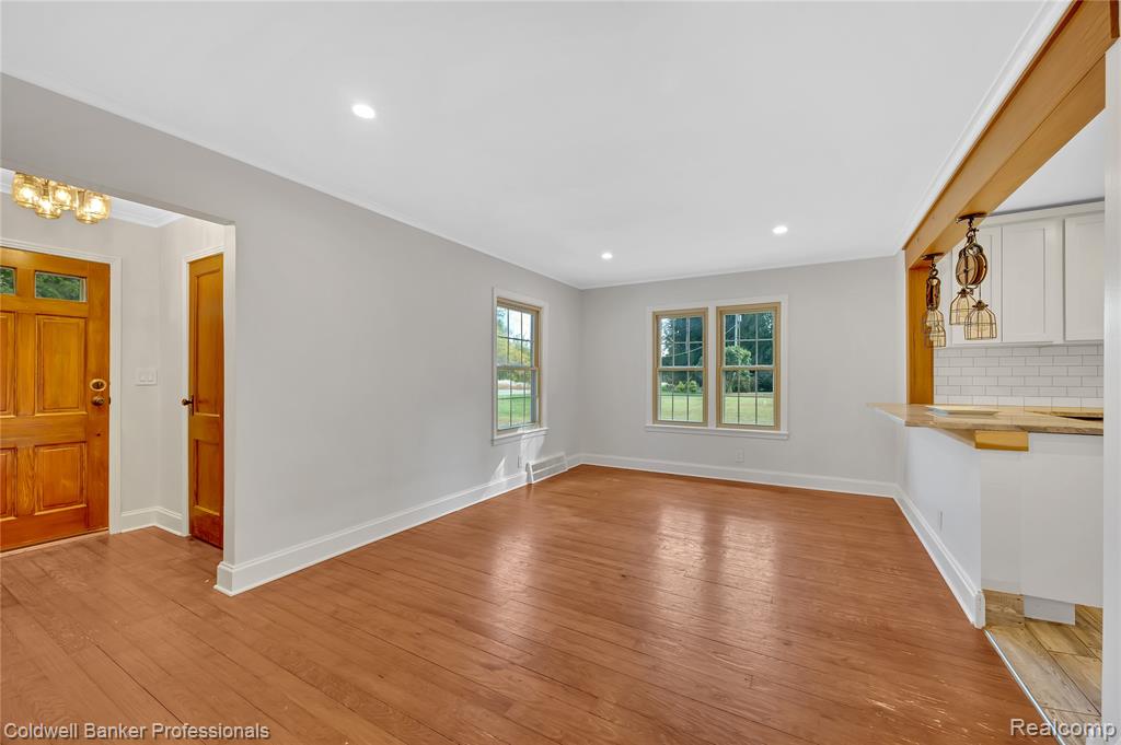 5119 Saint Clair Highway, East China, MI — Photo 5
